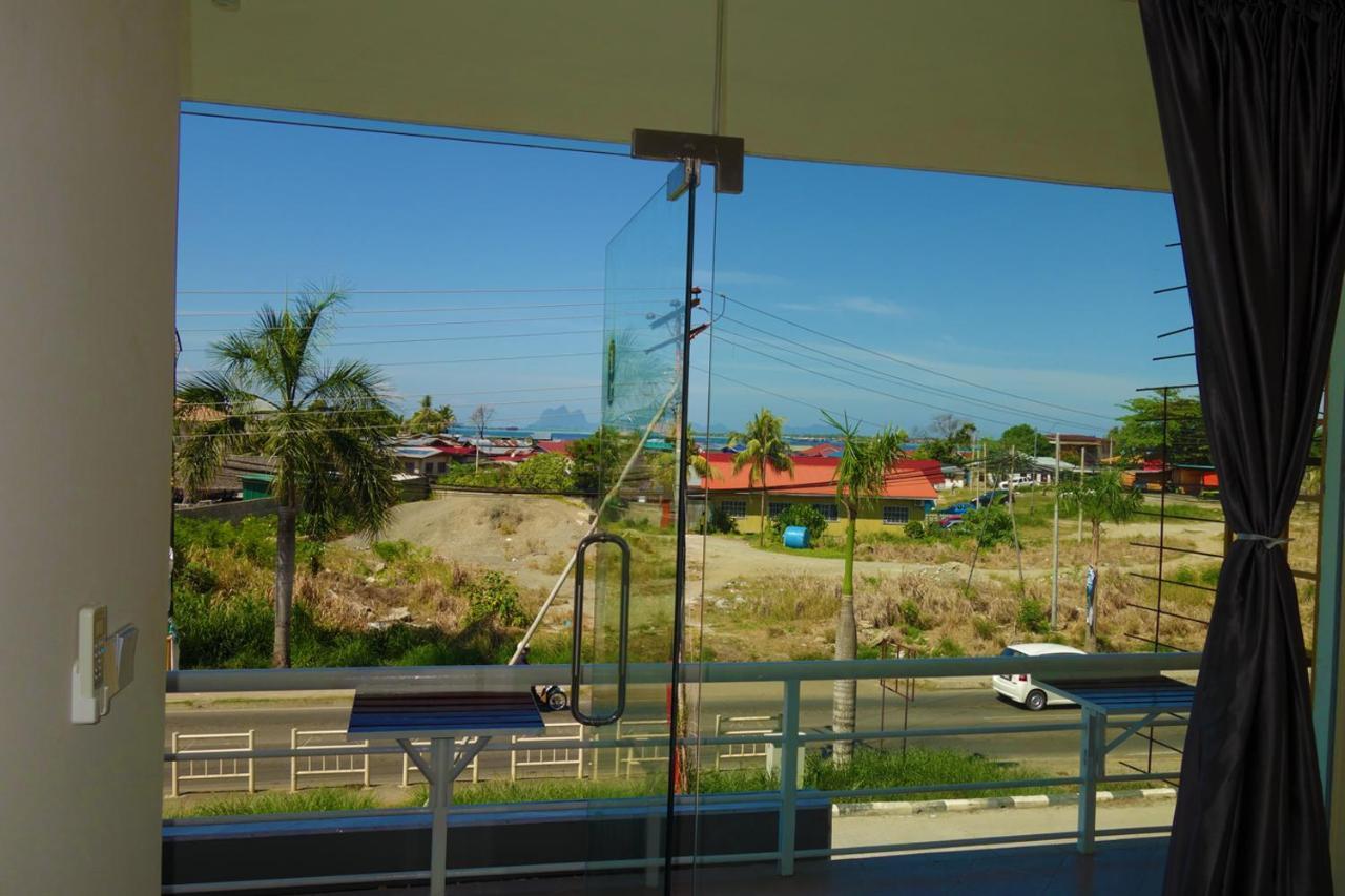 Ae Semporna Guesthouse 极潜旅店 Exterior photo